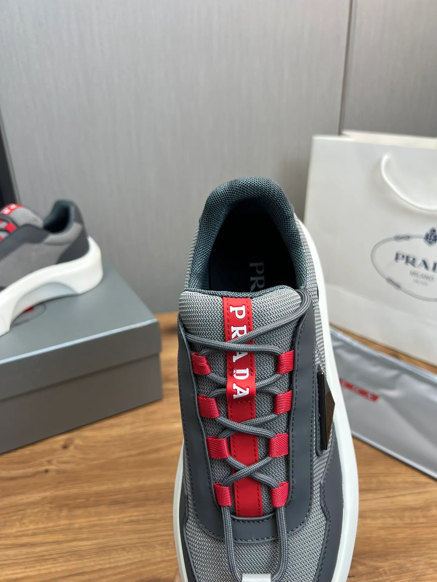 Men's shoes 💰620💰 [PRADA] Men's shoes are popular in the counter, official website is synchronized, high-quality shipments ✔️Original cowhide stitching mesh + cowhide lining, 1🆚1 replica, original original bottom, 38-45 (45 customized, non-refundable)
